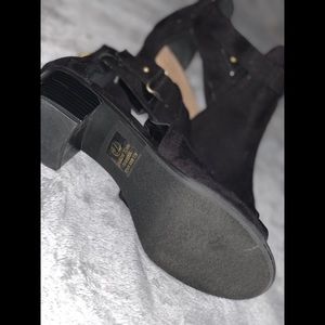 Black chunky heel